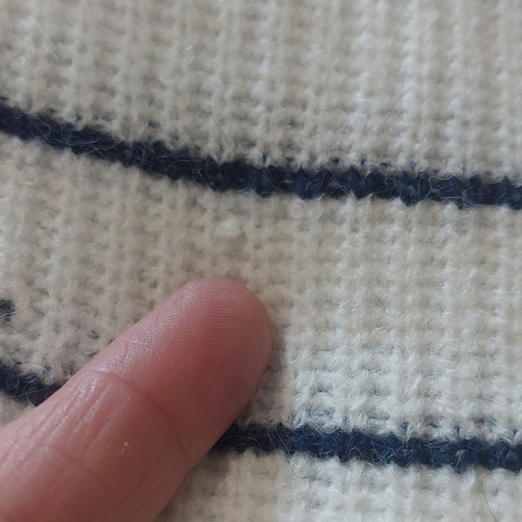 Hem & Thread Crew Sweater Large Blue And White - Picture 5 of 8